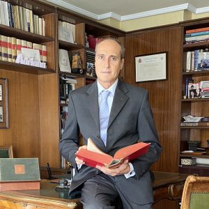 miniatura-carlos-peralta